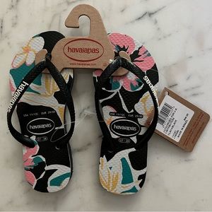 Havaianas Black Floral Slim Flip Flops
